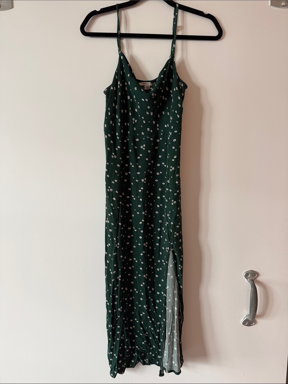 American Eagle Green Floral Dress